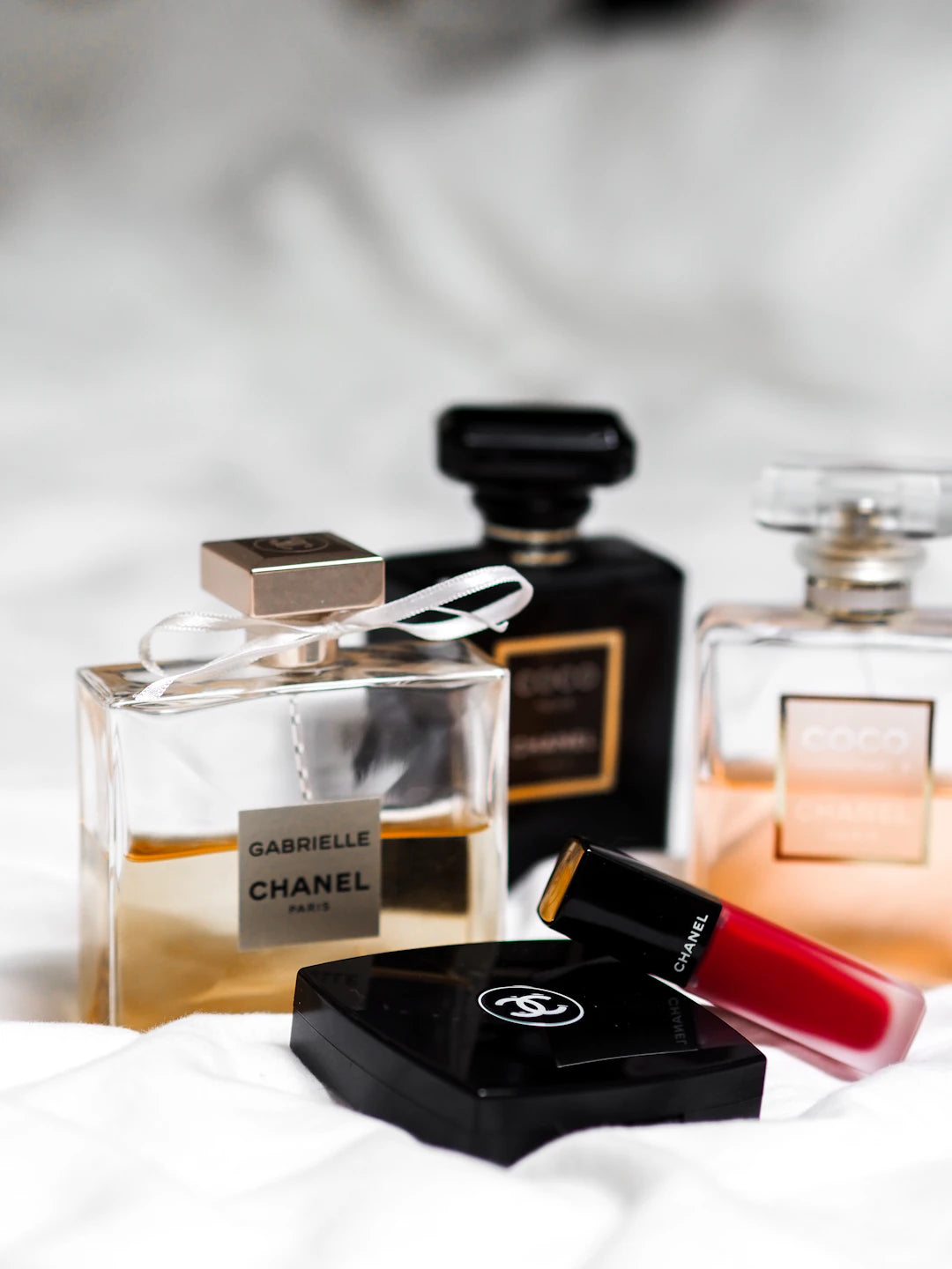 Fragrance Dupes vs. Originals Consumer Insights Unveiled