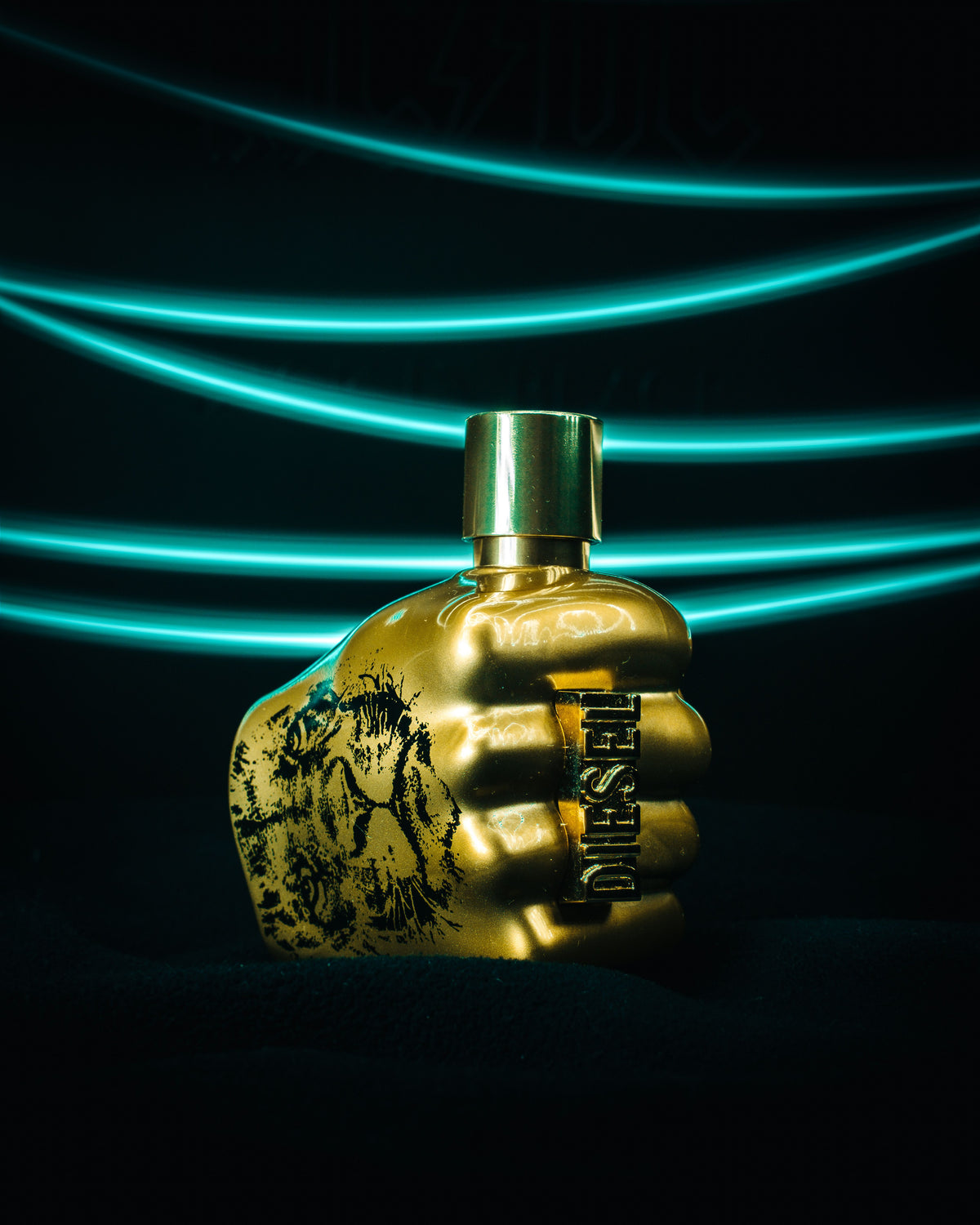 Roja Dove Haute Luxe: The Complete Guide to the Fragrance and the Best Extrait Dupe