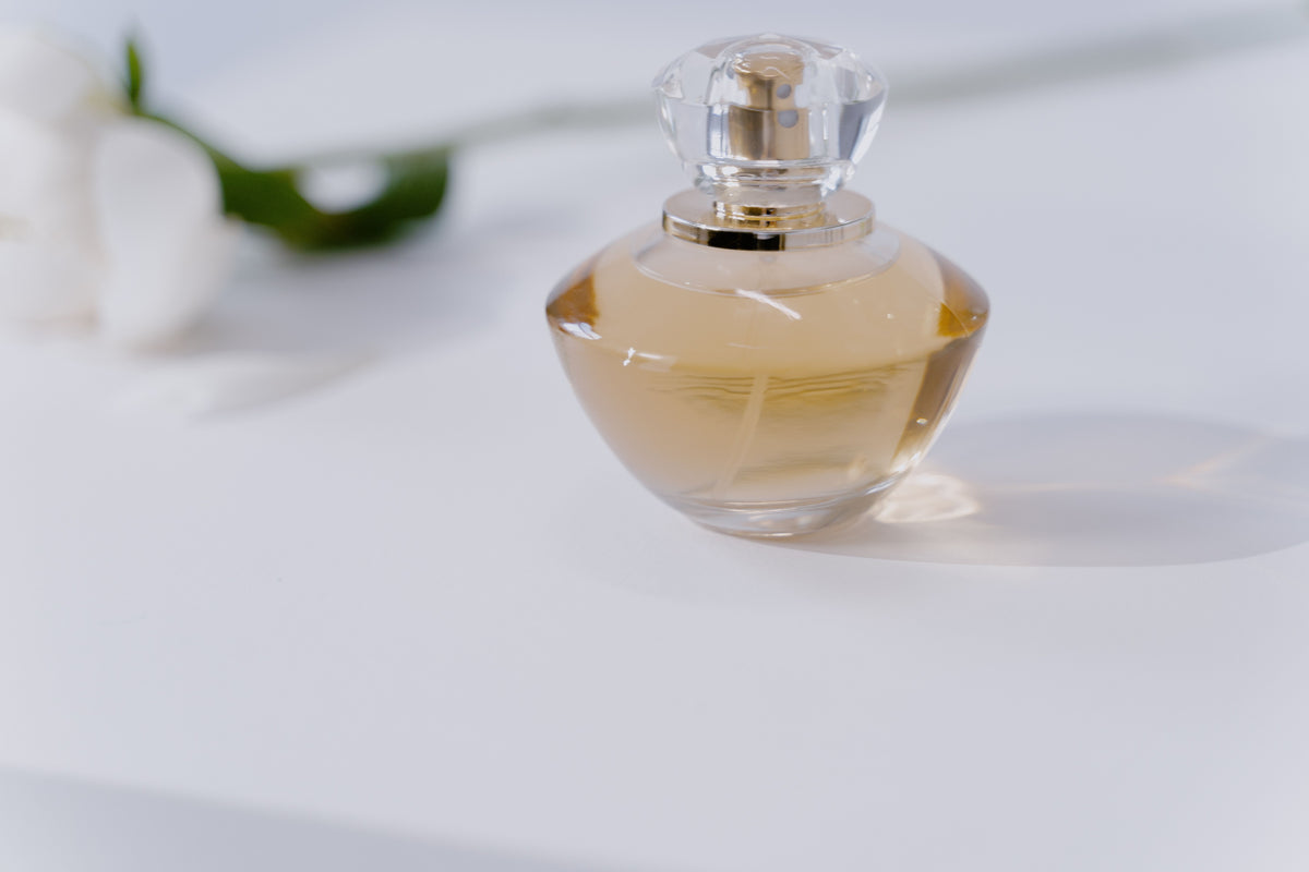 Kilian Straight to Heaven: The Complete Guide to the Fragrance (and the Best Extrait Dupe)